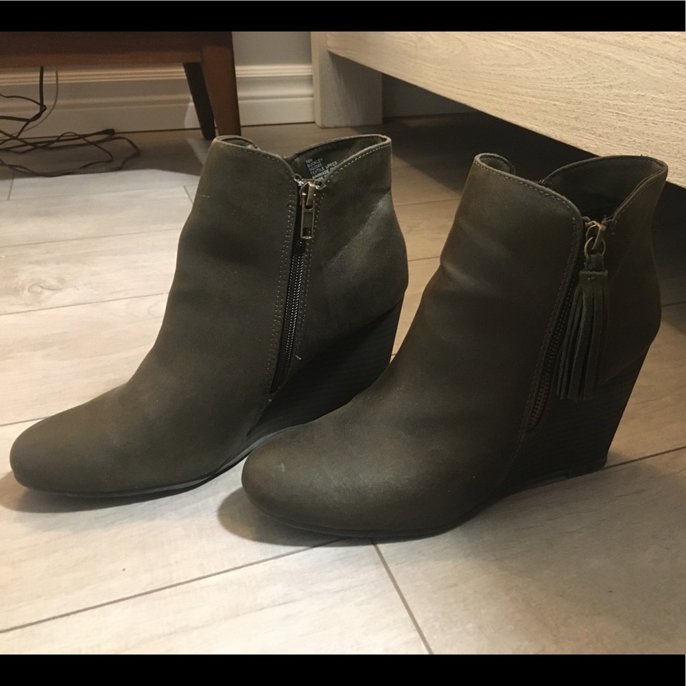 Booties - Picture 2 of 5